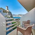 Hotel Castello Front