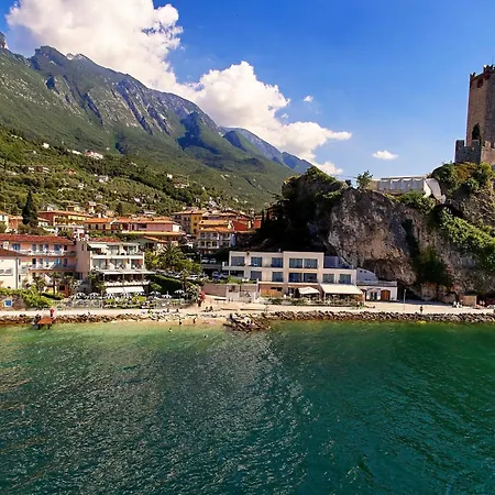 Otel Castello Front Malcesine