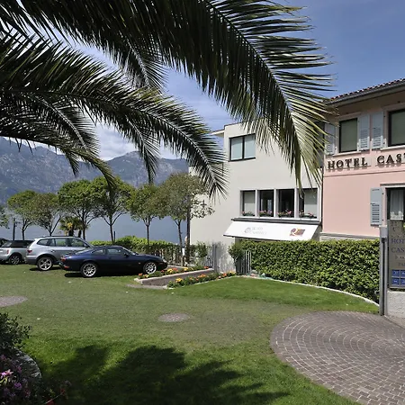 Castello Front Hotel
