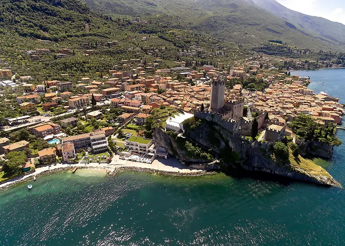 Castello Front Otel 4*