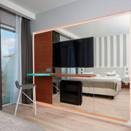 Castello Front מאלצ'סינה