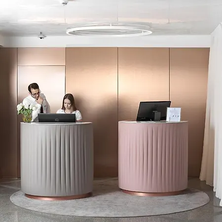 Castello Front מלון מאלצ'סינה